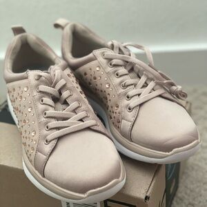 Clarks New Shoes size 7.5